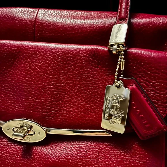 Coach Madison Madeline East West Berry Red Leather bag - Picture 3 of 8